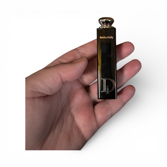 Kathy Kelly Lip Gloss π - Picture 2 of 2